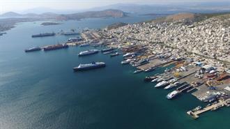 ΟΛΠ: Δύο Νέοι Ναυπηγικοί Γερανοί Κατέφθασαν στον Πειραιά για τη Ναυπηγοεπισκευαστική Ζώνη Περάματος