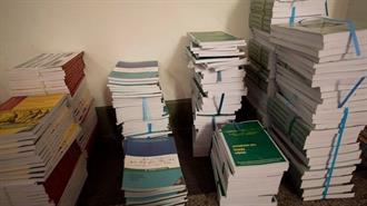 Ενστάσεις για τις Αλλαγές στις Ονομασίες Χημικών Ενώσεων στα Σχολικά Βιβλία - «Ακολουθούν Αυτόματη Μετάφραση Αγγλικών Όρων»