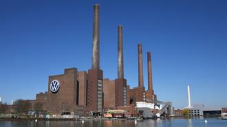 Volkswagen: Για Πρώτη Φορά Εξετάζει το Ενδεχόμενο να Κλείσει Εργοστάσιά της στη Γερμανία
