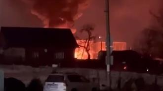 Ρωσία: Ουκρανική Επιδρομή με Drone Προκαλεί Διαρροή και Πυρκαγιά σε Εγκατάσταση Αποθήκευσης Καυσίμων