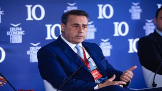 Παπασταύρου: Η Κυβέρνηση Αξιοποιεί τη Γεωπολιτική Θέση της Χώρας και τις ΑΠΕ