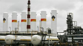 Putin Defiant After Trump Sanctions Russian Oil Companies Over Ukraine
