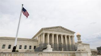 ΗΠΑ: Η Νομιμότητα Ενός Μεγάλου Μέρους των Δασμών Τραμπ στο Μικροσκόπιο του Ανώτατου Δικαστηρίου