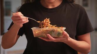 Νέα Eρευνα της Greenpeace:  Γεμάτα Μικροπλαστικά και Τοξικές Ουσίες Έτοιμα Γεύματα