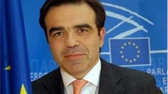 Για την Εξεύρεση μιας Αμοιβαία Επωφελούς Λύσης για την Ελλάδα και την Ευρώπη Εργάζεται η Ευρωπαϊκή Επιτροπή