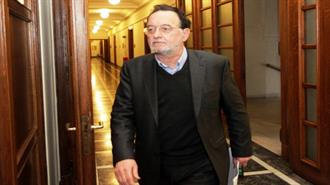 Λαφαζάνης: Το Ναι θα Οδηγούσε τη Χώρα σε μία Συμφωνία - Λαιμητόμο