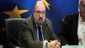 ΚΕΠΕ: Πρόβλεψη για Ύφεση 0,3% το 2015 - Νέος Επιστημονικός Διευθυντής ο Νίκος Θεοχαράκης